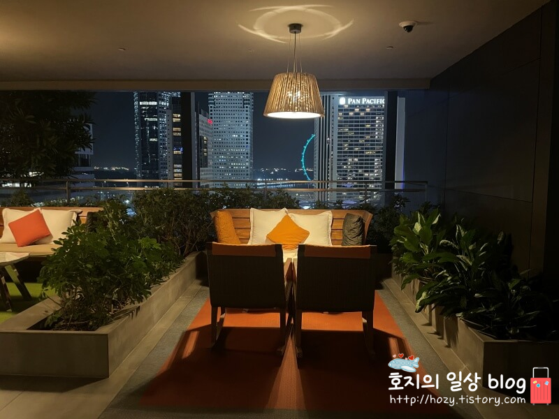 JW메리어트 싱가포르 18층 풀바 좌석