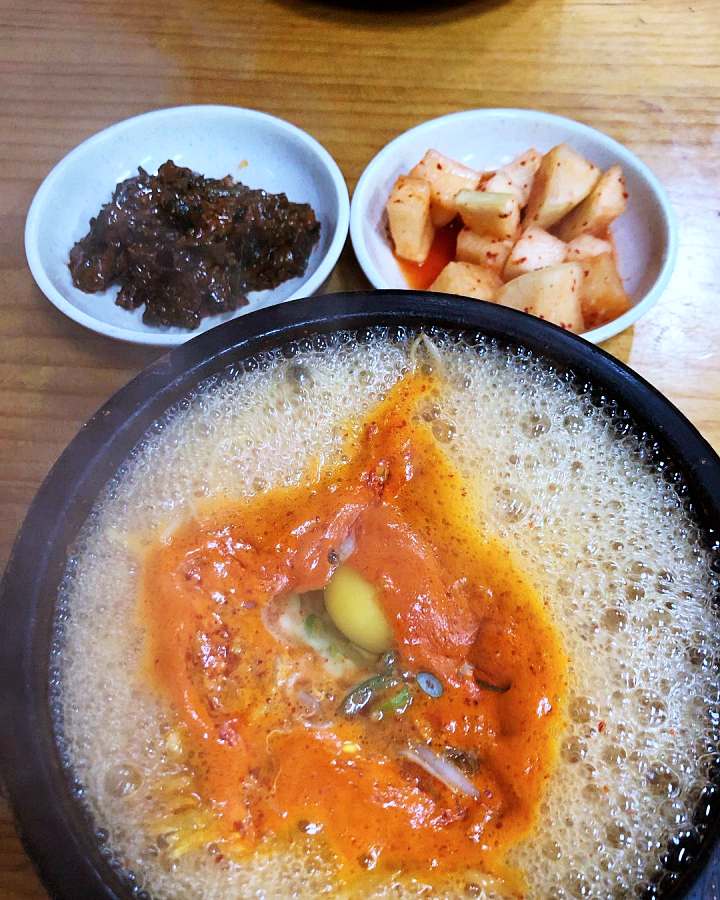 식객 허영만 백반기행 박은영 편 콩나물 해장국 24시간 영업 전주 콩나물 국밥 보쌈 관악 서울대입구 맛집 소개