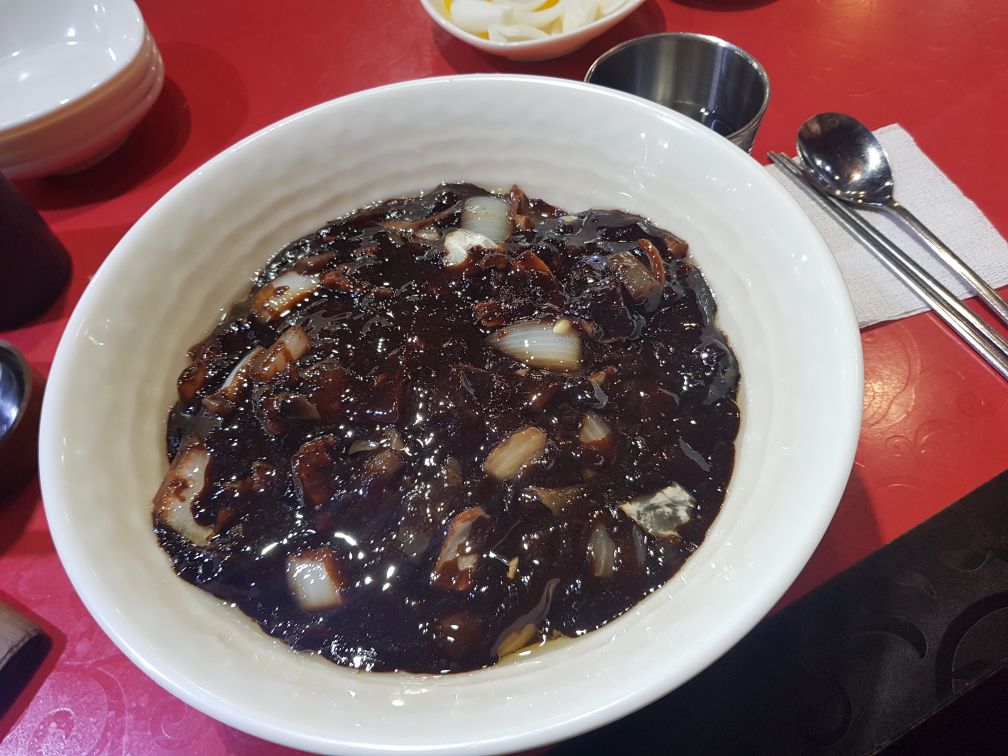 옛날 짜장면 비주얼