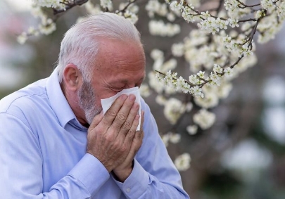 꽃가루 알레르기 증상 3가지