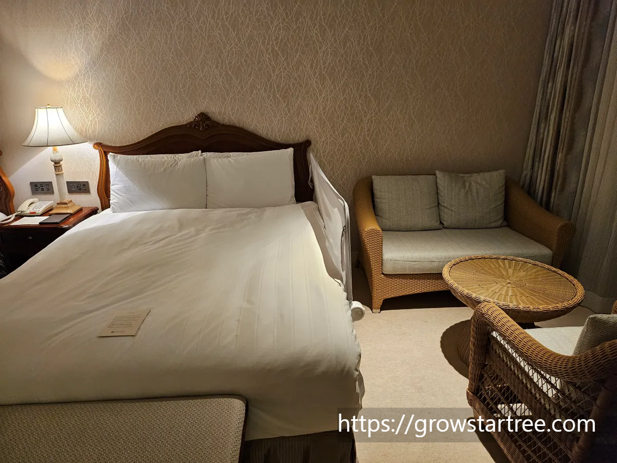 롯데호텔 제주 프리미어 가든뷰 패밀리 더블룸(프리미어 더블더블 가든)