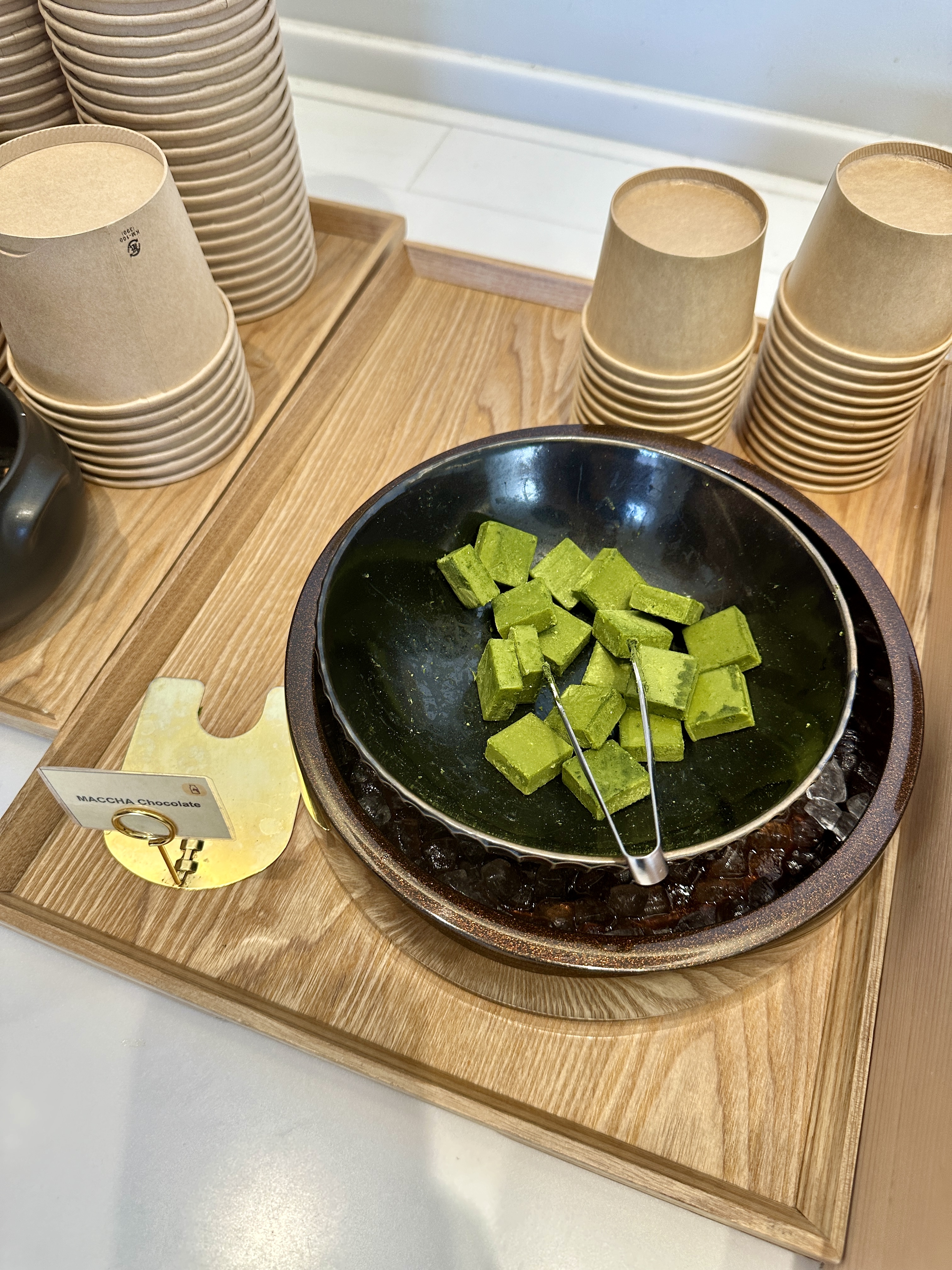 나리타공항 라운지 음식