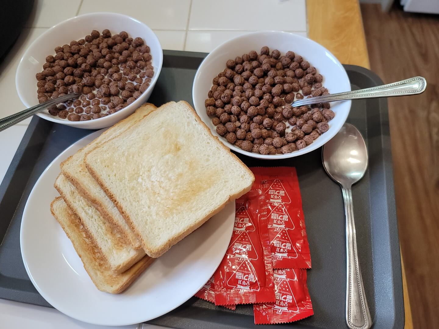 조식-토스트-시리얼