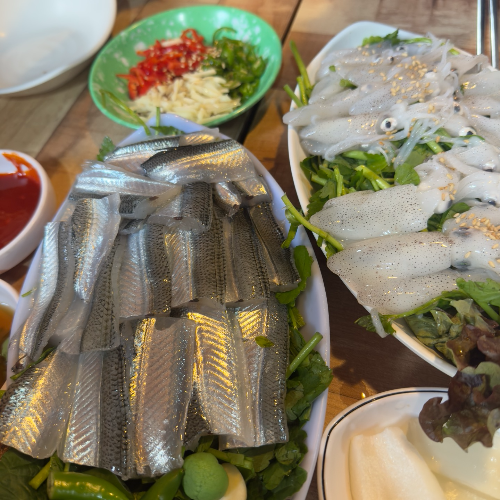 학꽁치회 & 호래기회