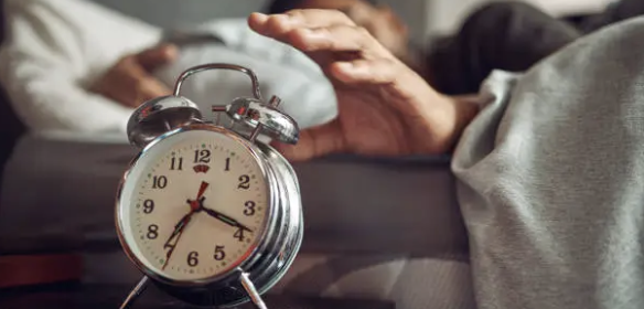 아침 루틴이 건강에 미치는 영향과 최적의 습관 만들기