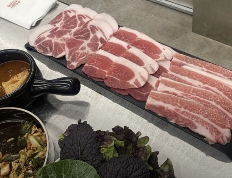 생방송투데이 송파 방이동 레그 슬라이스 맛집