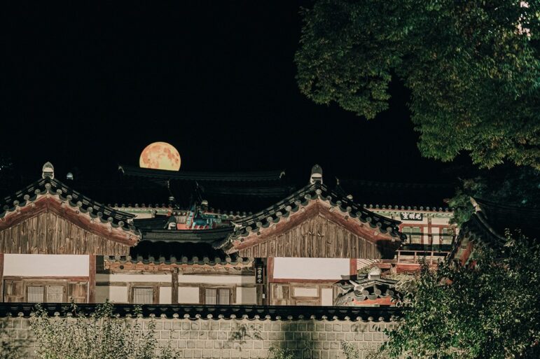 도산서원 야간개장 &mdash; 빛으로 물드는 가을 밤, 도산의 비밀을 찾아서 관련 사진