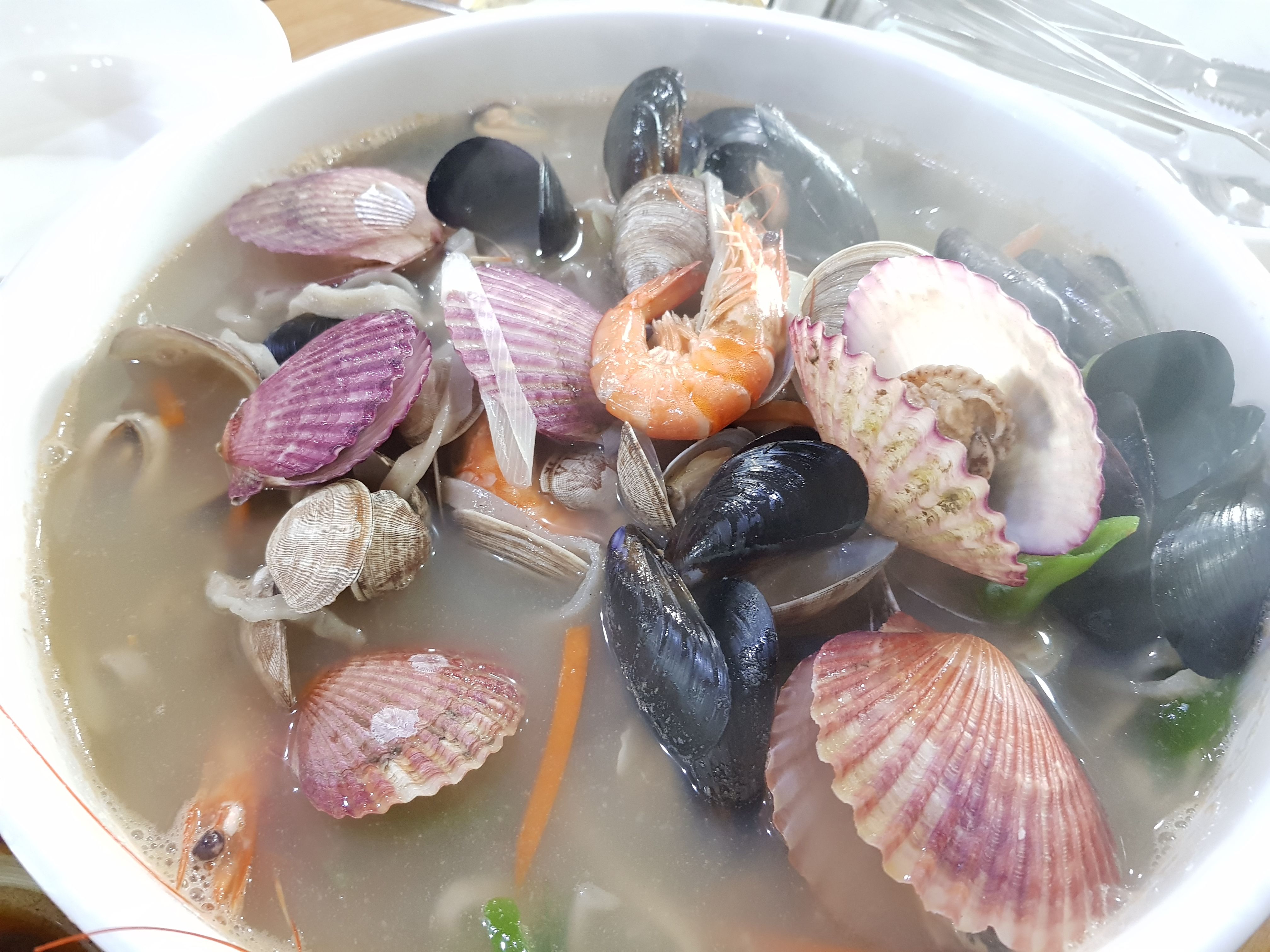황산도해물칼국수