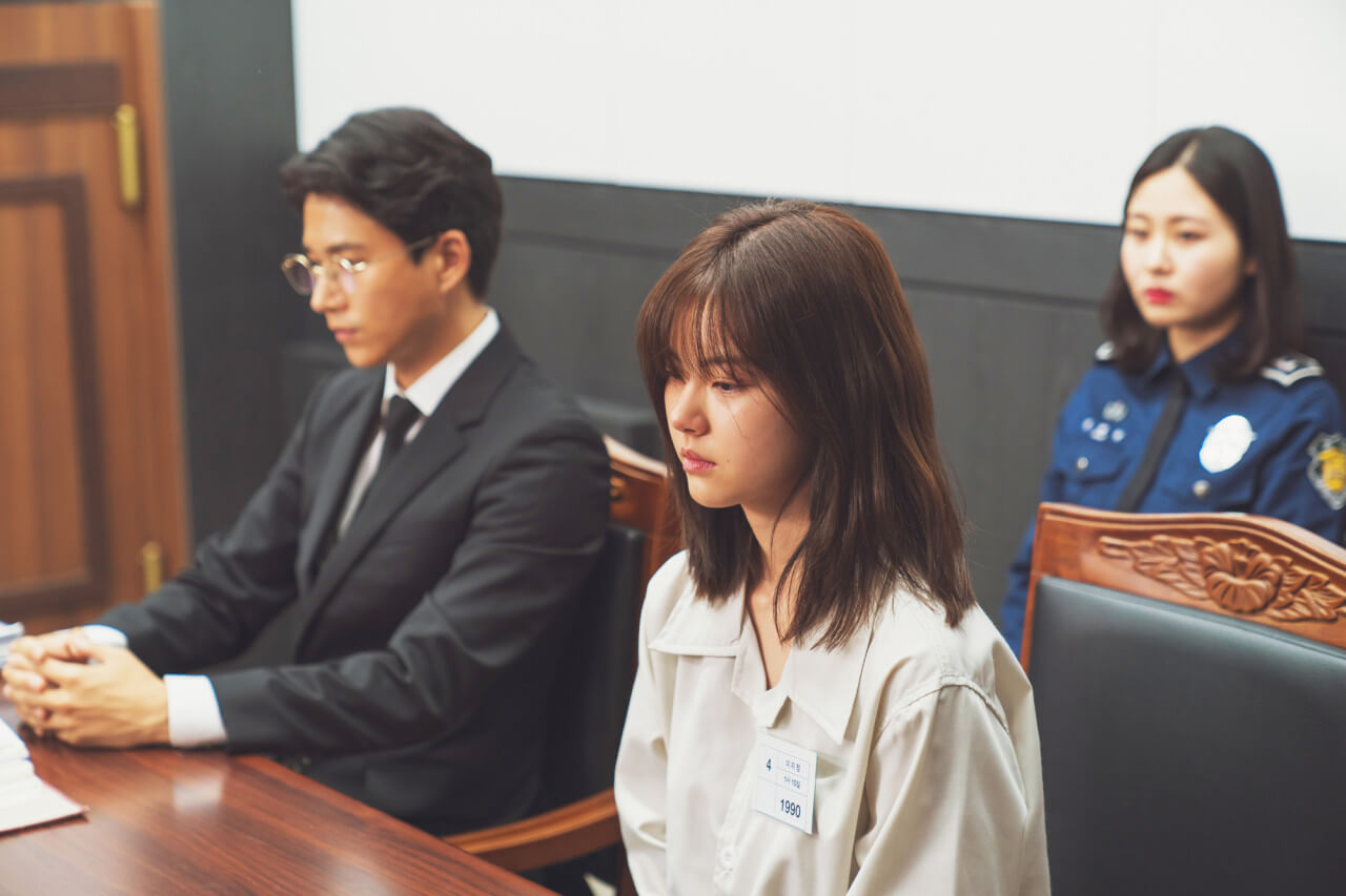 이공삼칠 줄거리 출연진 결말 ott