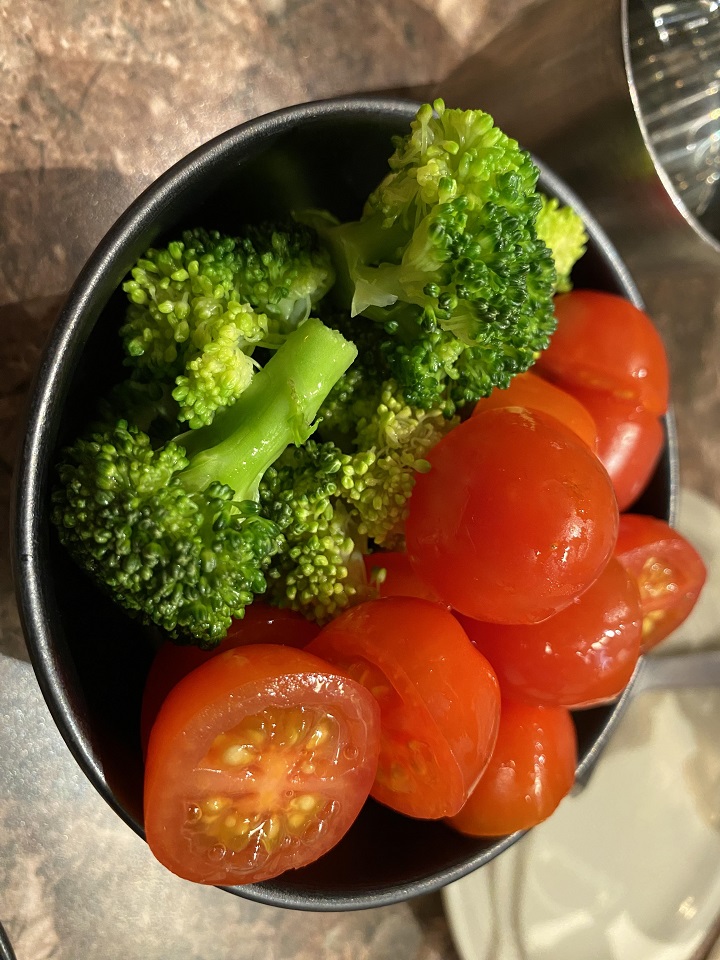 브로콜리와-방울토마토
