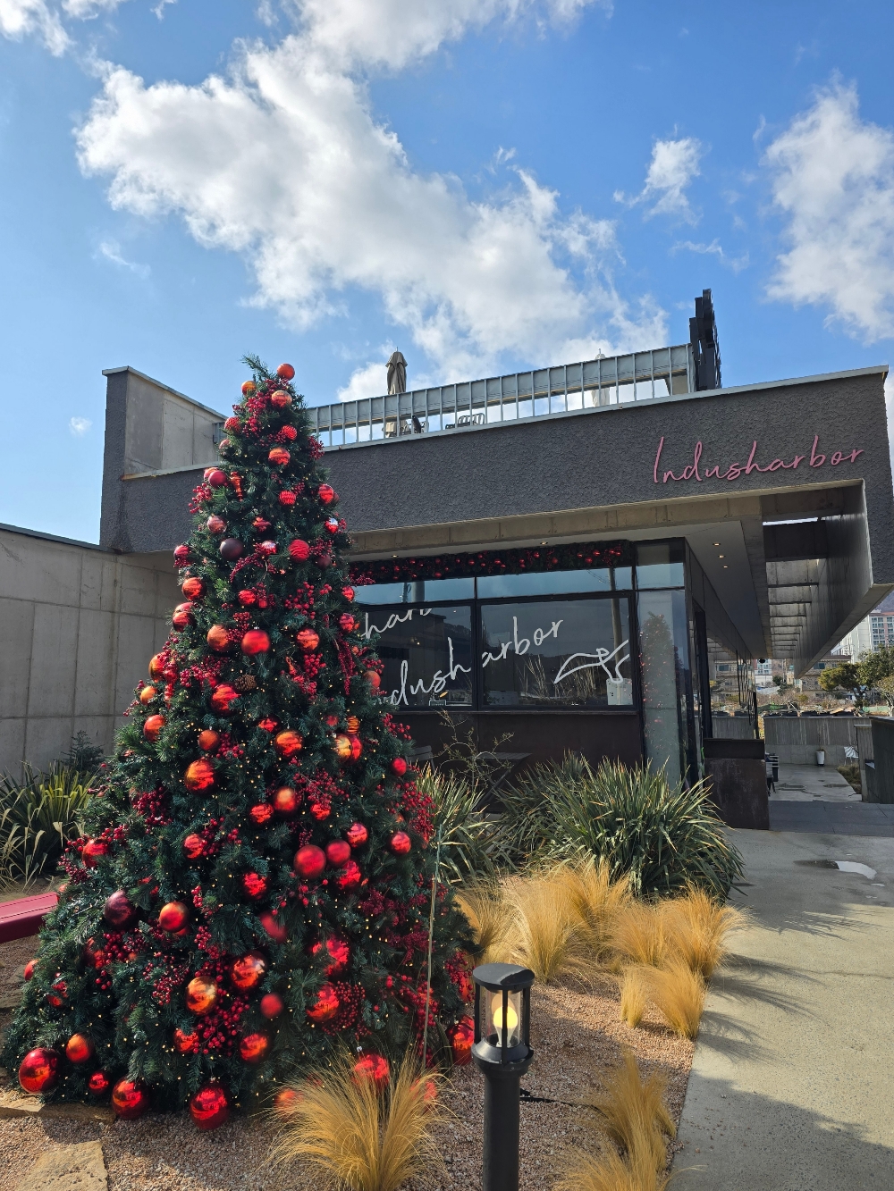 거제 인더스하버 브런치카페