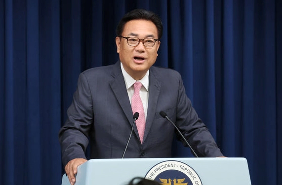 정진석 비서실장 임명 이유 배경