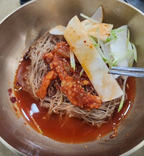 오늘N 함흥냉면 한우불고기 홍어회무침 김치수육무침 할매식당 70년전동 대전 중구 대들보함흥면옥