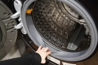 세탁기 통청소 과탄산소다와 뜨거운물 사용 통돌이 드럼 차이_18