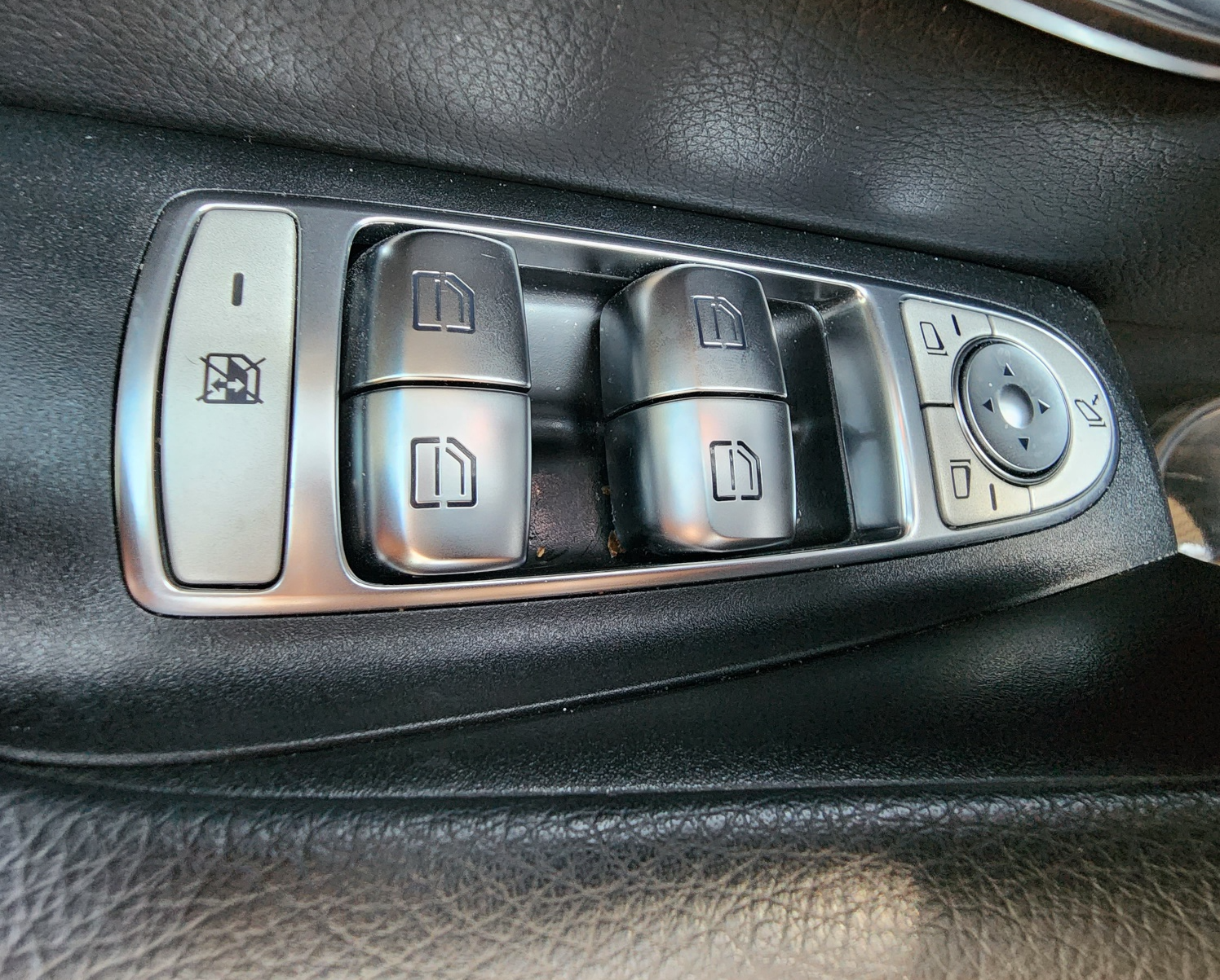 뒷좌석창문해제