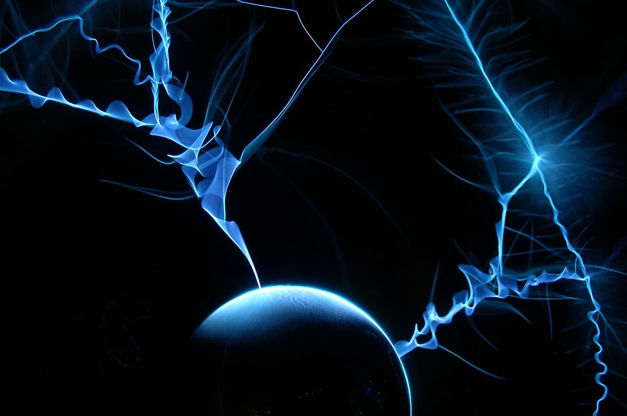 비고전적 전자 흐름(Non-Classical Electron Transport)과 위상 물질