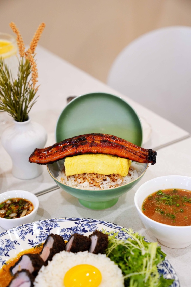 생방송오늘저녁 신논현역 강남역 까만 돈가스, 우나기 마끼 동 한마리가 통째로 장어 덮밥 맛집 추천