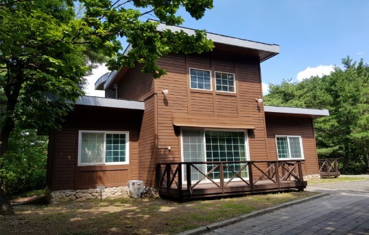 숲속의집 15인실 사진