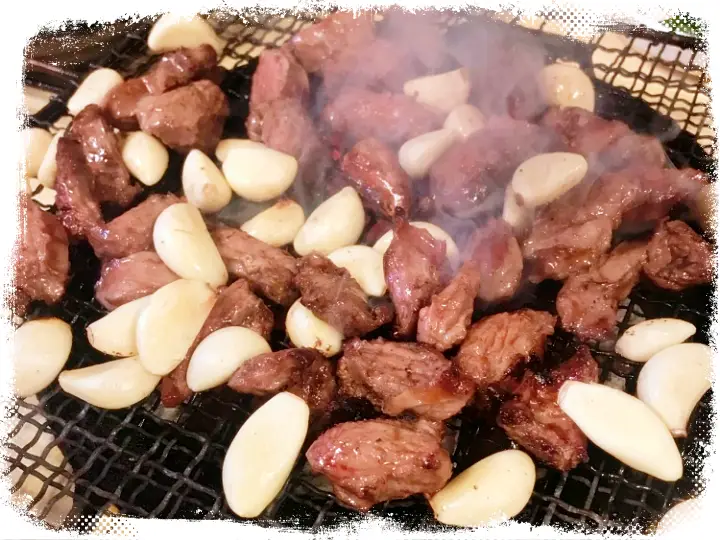 제25회 토요일은 밥이좋아 토밥즈 통 갈매기살 김치비빔국수 돼지부속구이 맛있는 식당 강원 춘천 맛집