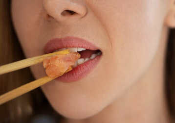 입술에 물집이 생기는 이유 10