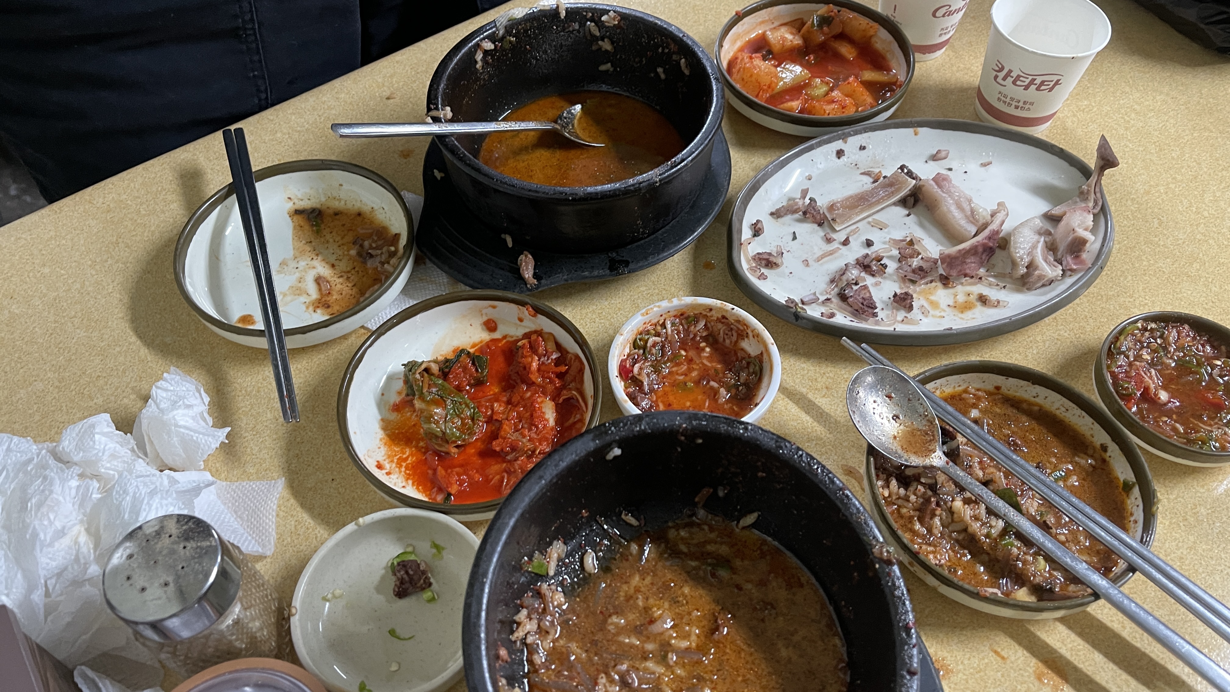 국밥과 순대를 꺠끗히 먹은 사진