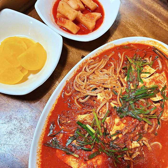 생방송 오늘저녁 대전 중앙시장 두부두루치기 맛집