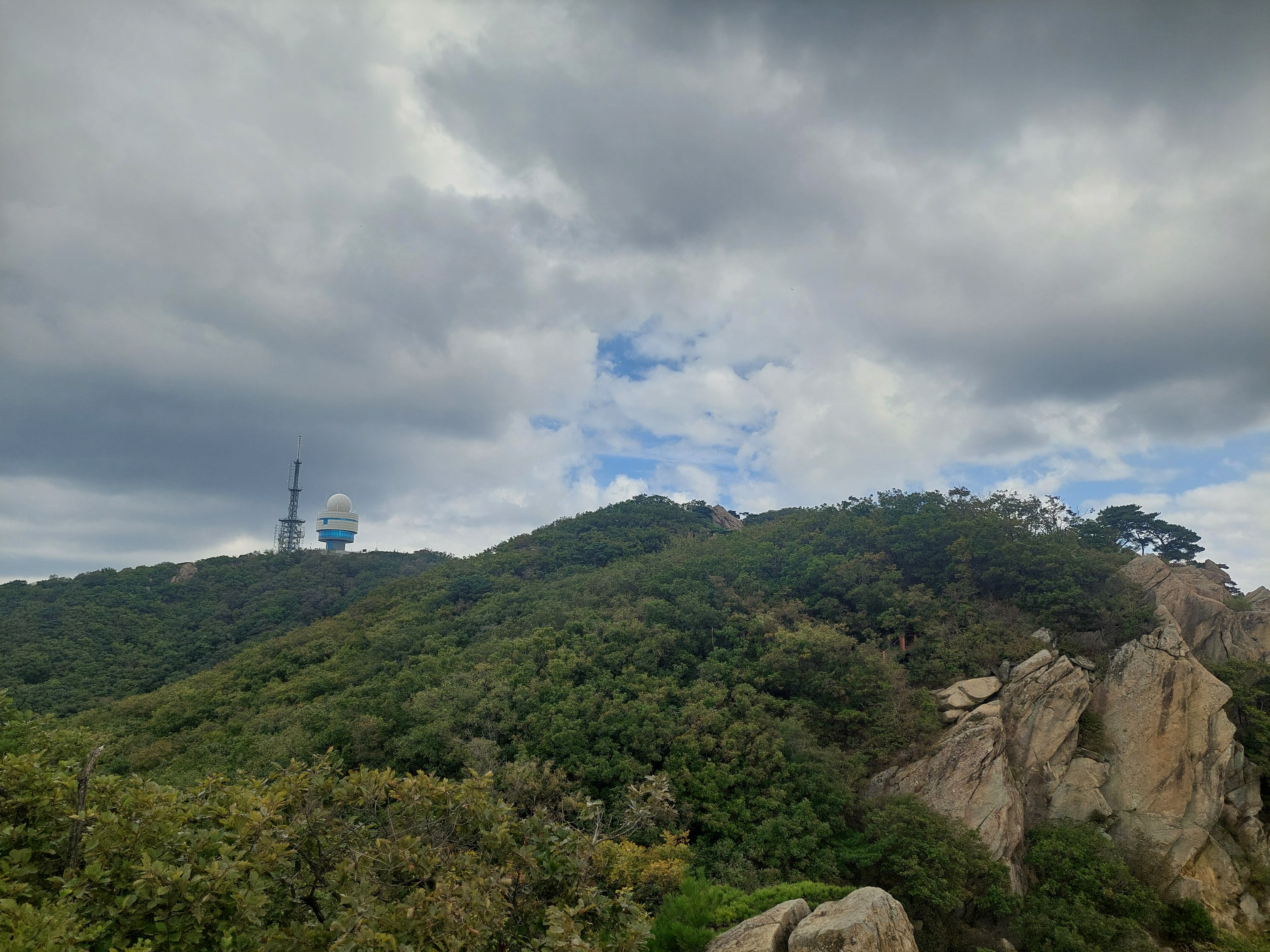감악산