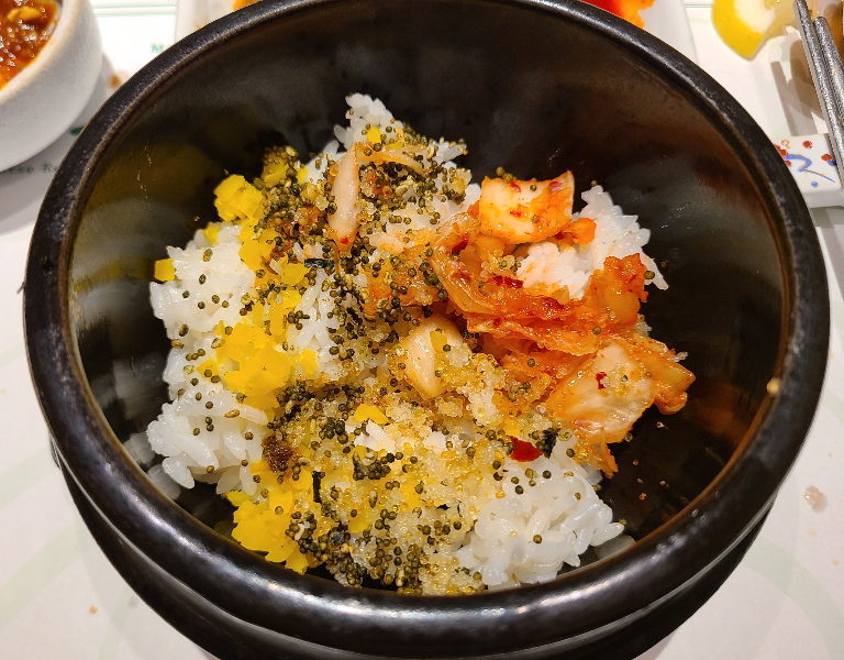 송수사 돌솥밥 지리탕 마무리