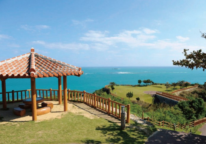 오키나와의 치넨 미사키 공원(치넨 곶 공원)