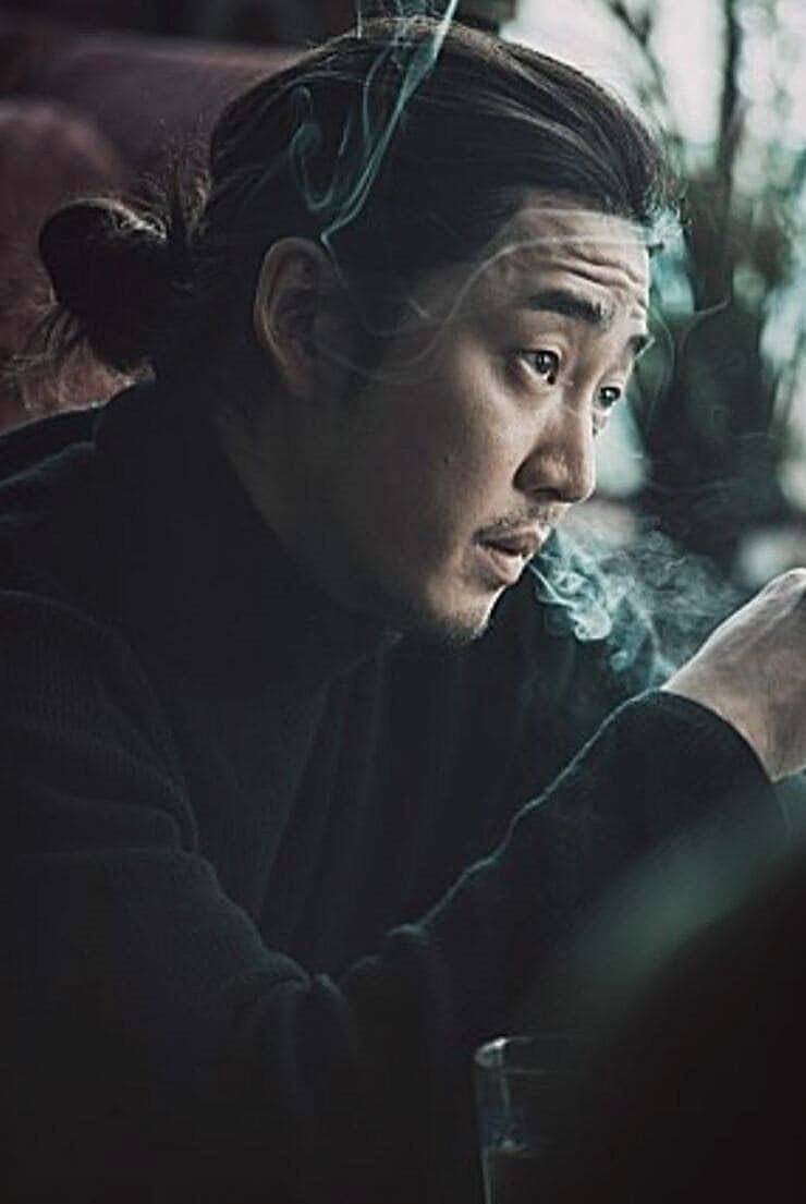 배우-윤계상