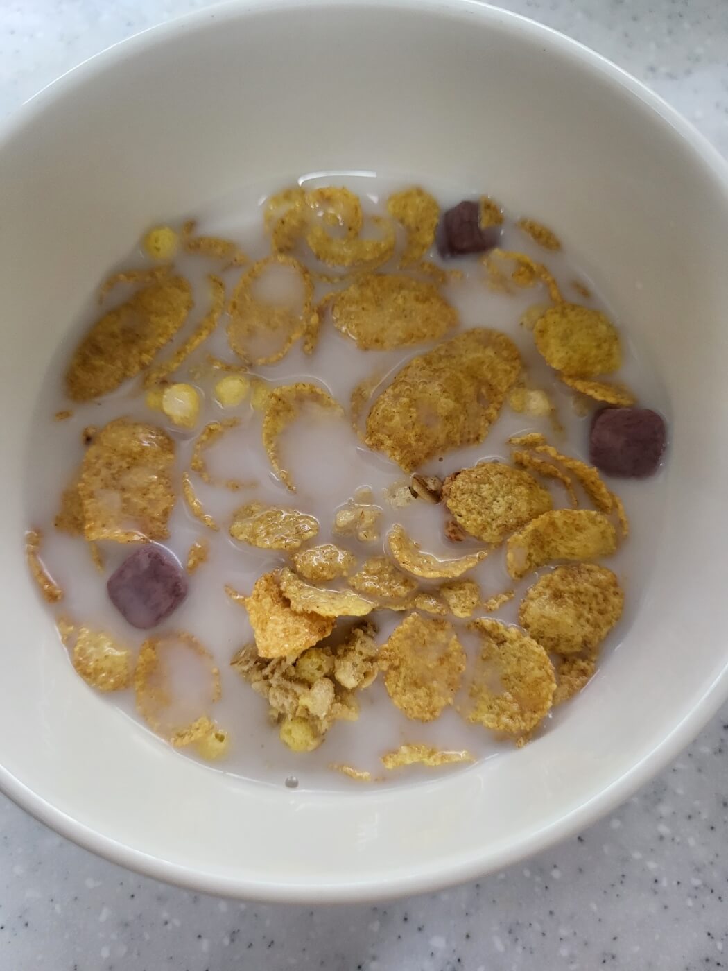 켈로그 고소한 현미 그래놀라 사르르 큐브 시리얼