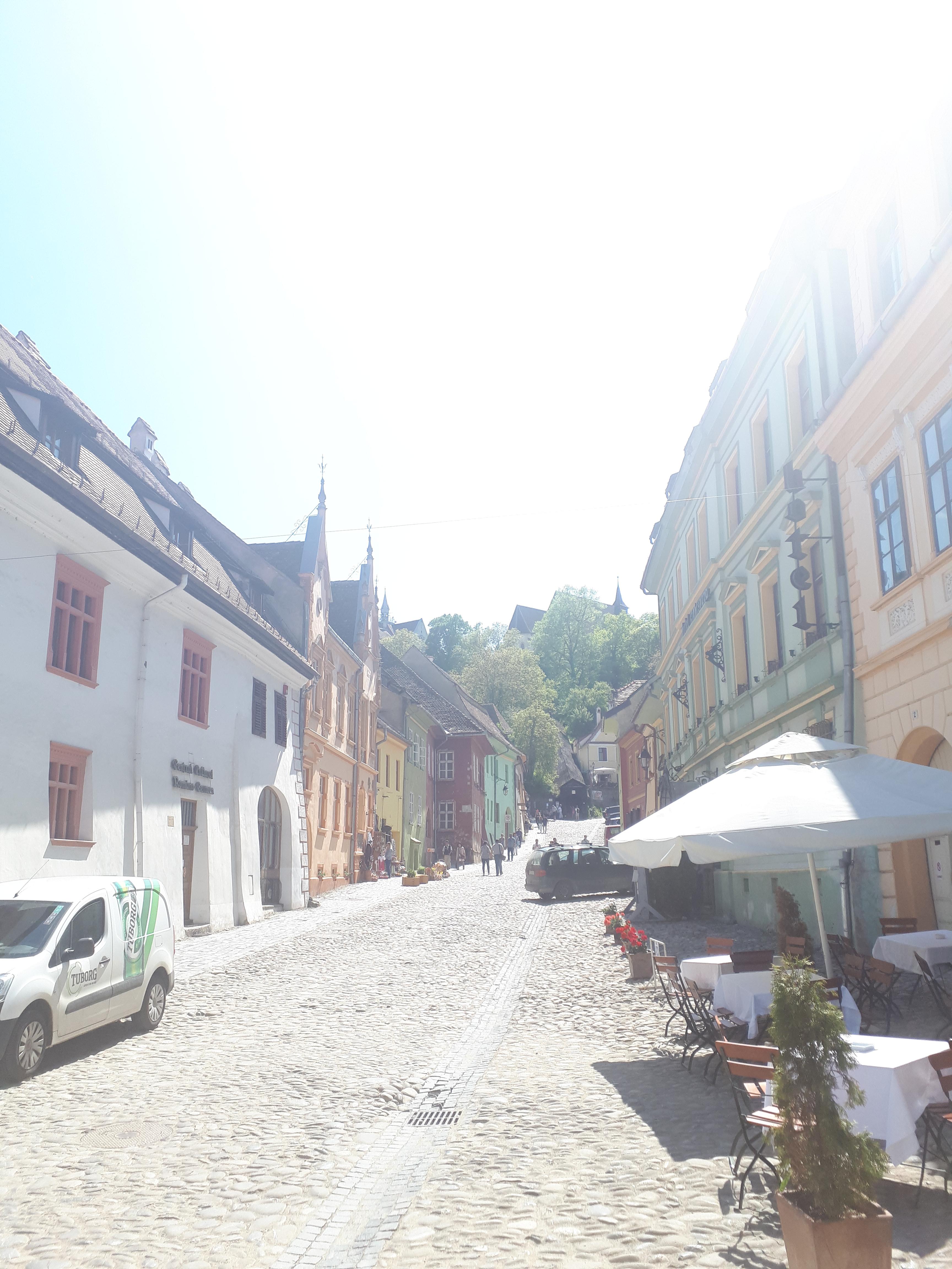 루마니아 시기쇼아라 덮인 계단 가는길