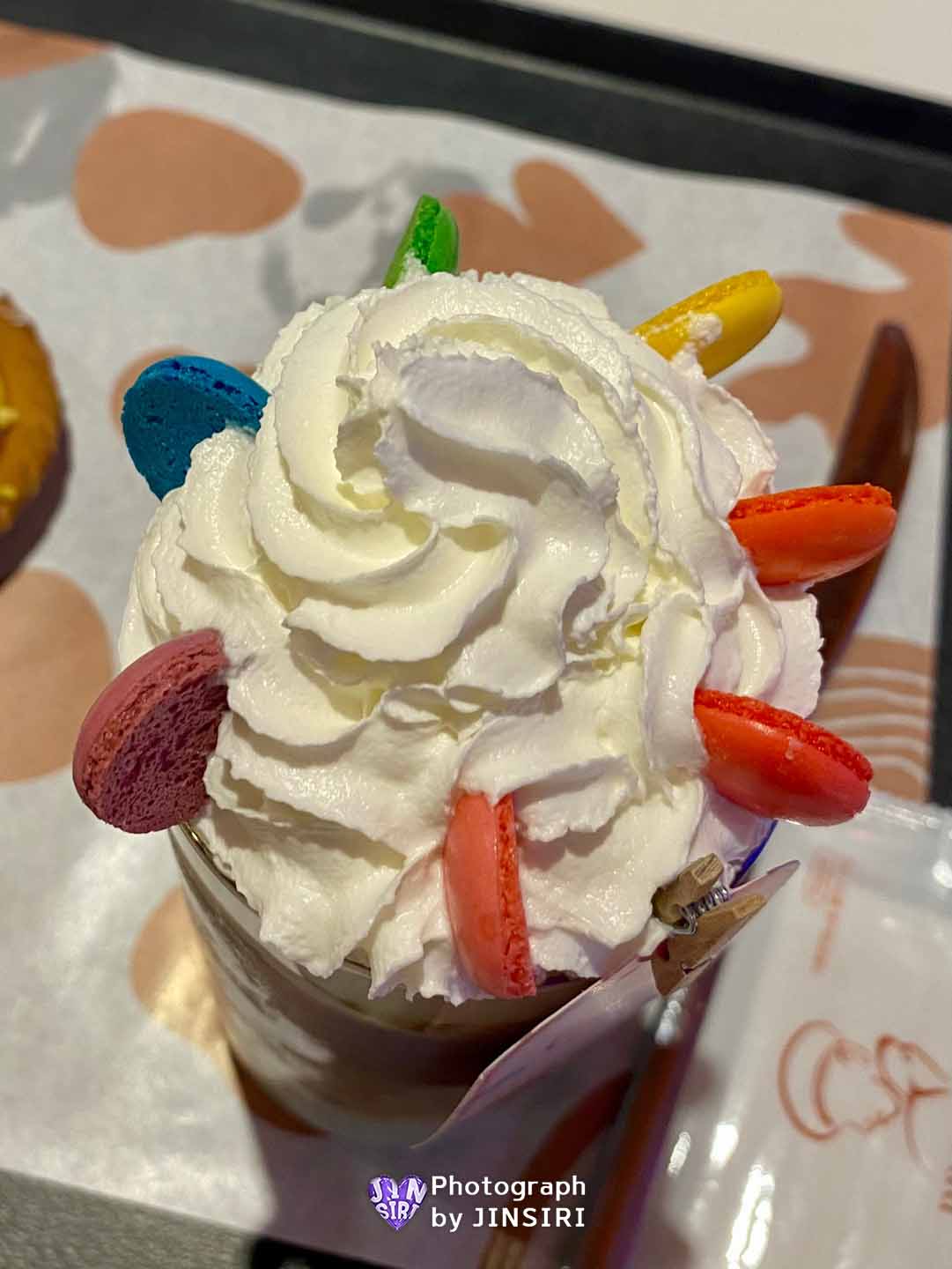 비비하우스 마카롱라떼