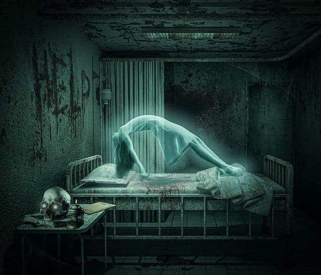 호텔에서 벌어지는 괴담 – 객실에서 사라지는 손님 이야기의 공통점