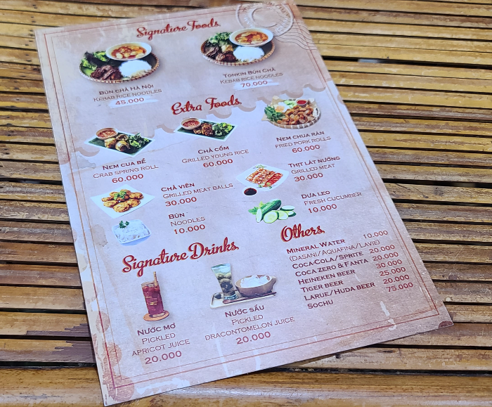 Tonkin Bún Chả 베트남 베트남여행 다낭 분짜 아침식사 톤킨분짜 톤킨분짜내부 톤킨분짜메뉴판 저렴한 음식
