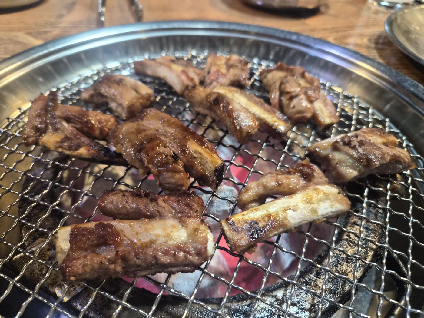 인천 만수동 초심 등갈비 매운 등갈비에 소주 한잔, 완벽했던 저녁