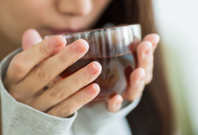 따뜻한 차마시기