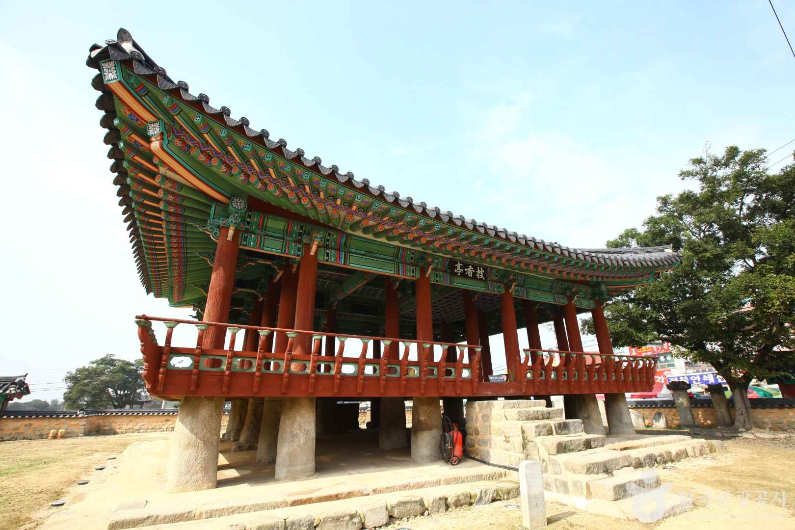 피향정
