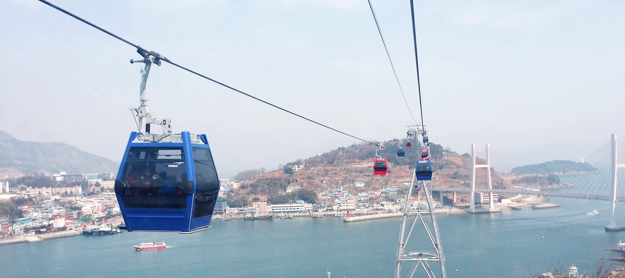 여수 해상 케이블카 (돌산 ↔ 자산공원)