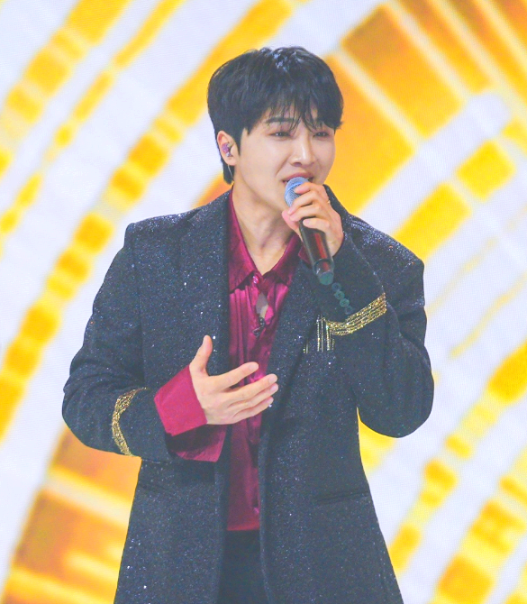 황윤성
