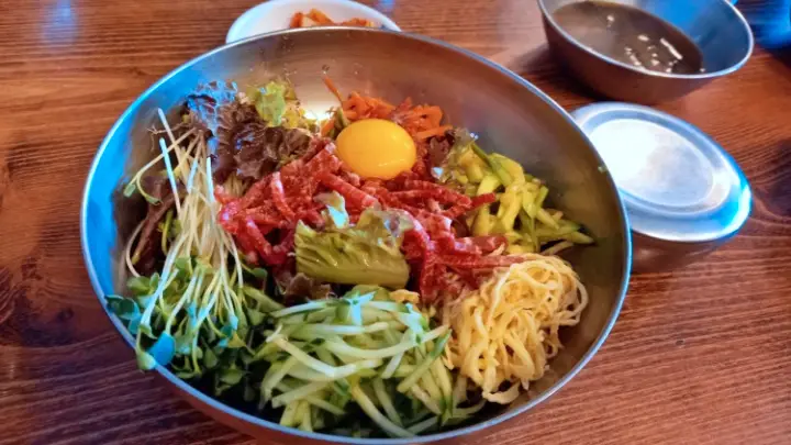 신의한수 맛의결정타 30년 경력 노포 산더미 육회비빔국수 물회국수 맛집 파주 탄현 맛집 추천
