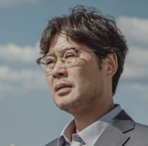 유재명