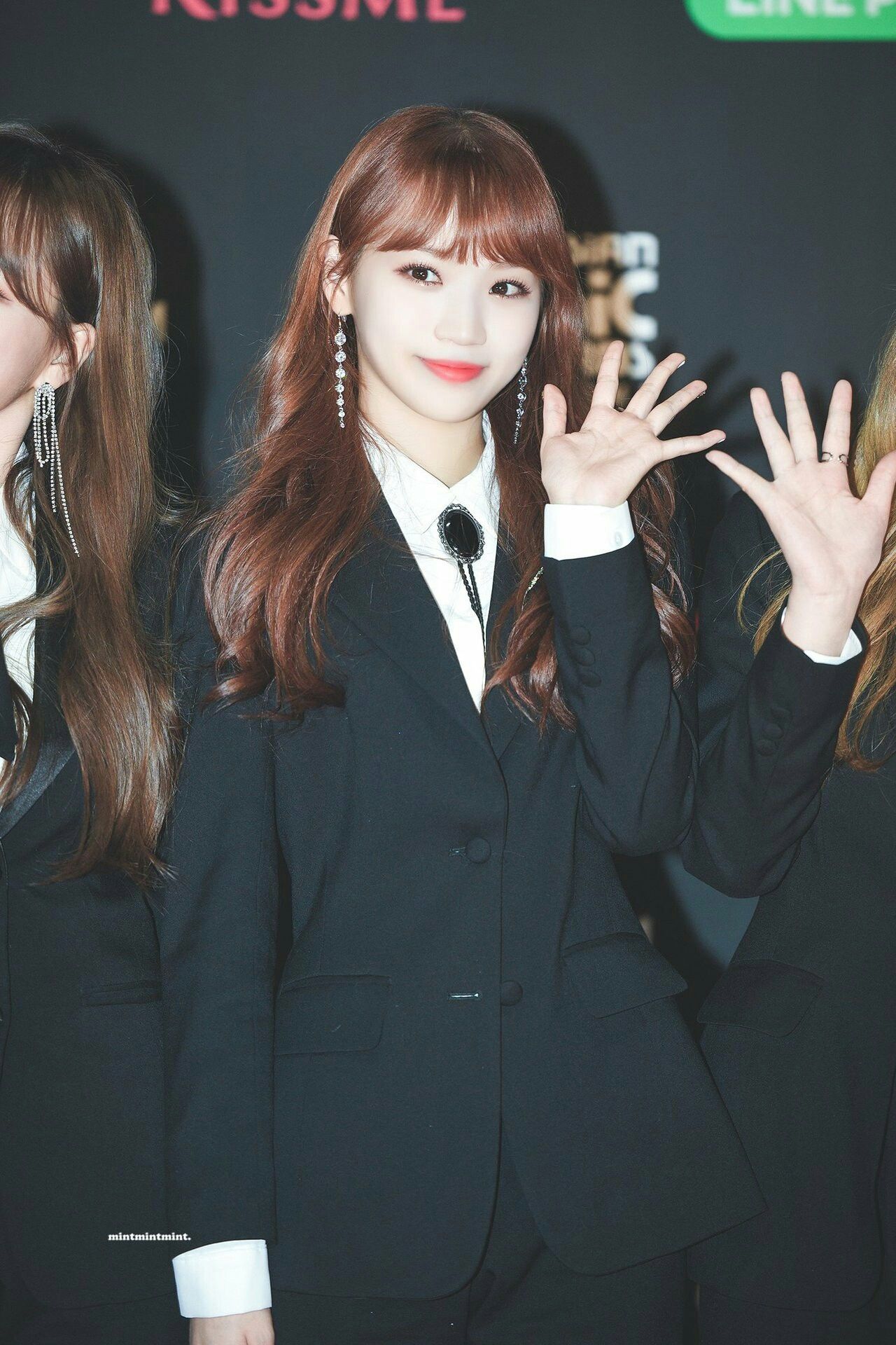 김채원 사진 모음 김채원 사진 모음