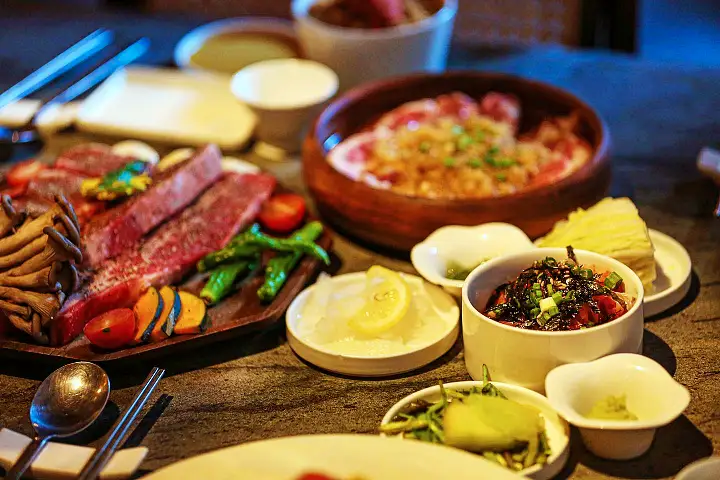 줄서는식당 45회 강경준 화로구이 꽃갈비 소갈비 양갈비 양념뼈목살 우엉 청어알밥 용산 용리단길 맛집