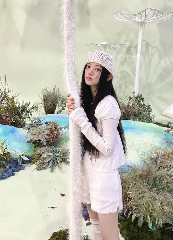 아일릿 ILLIT 멤버프로필 국적 나이 데뷔 MBTI RUNEXT 빌리프랩