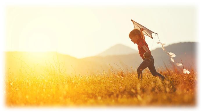 "한국의 전통 민속놀이, 연날리기: 역사와 예술이 꿈틀거리는 풍요로운 순간"