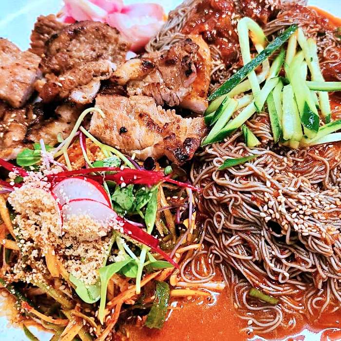 나혼산, 나혼자 산다 목포 산낙지 한 마리 통째, 매콤한 소갈비 비빔 냉면 맛집