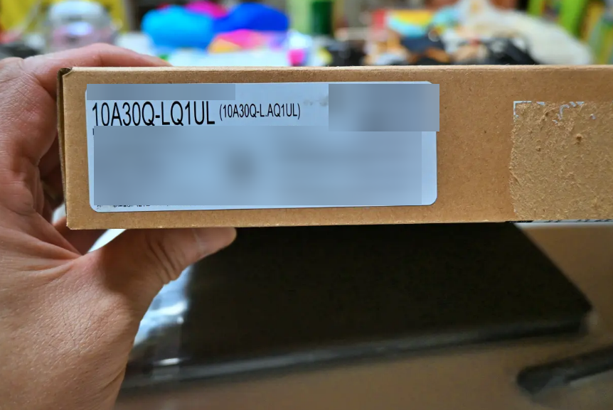 LG U+TV 프리4 LE LG 울트라탭 10A30Q-LQ1UL 개봉기 사진 4