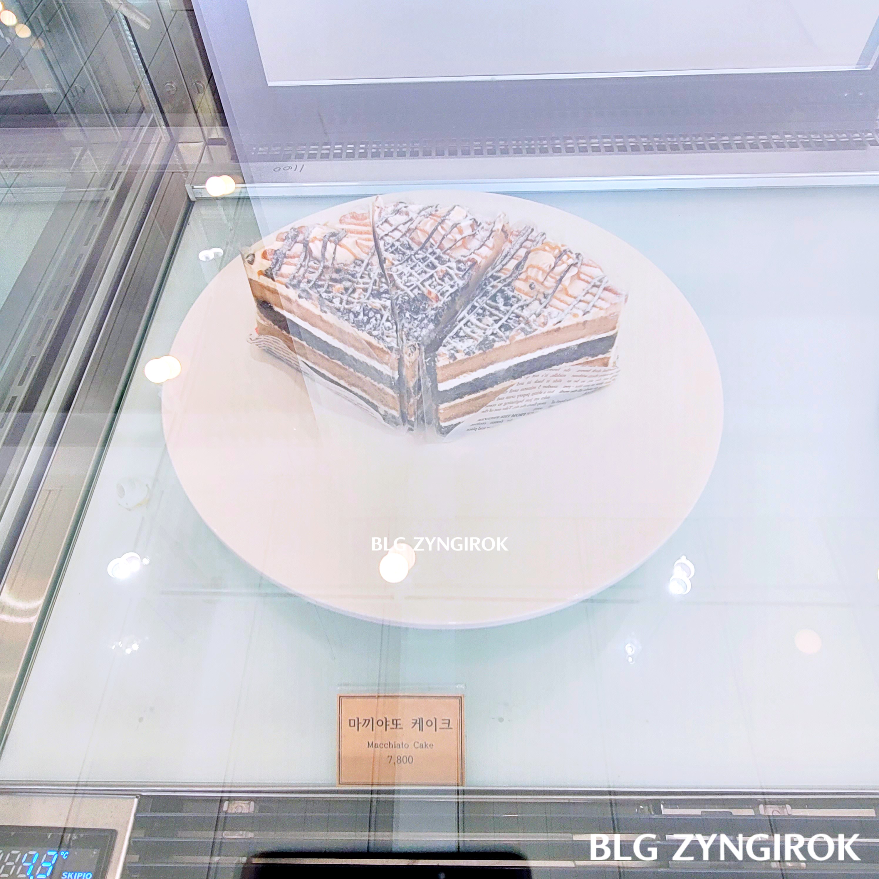 양주 카페 닛다 내부 - 디저트 메뉴 모습이다.