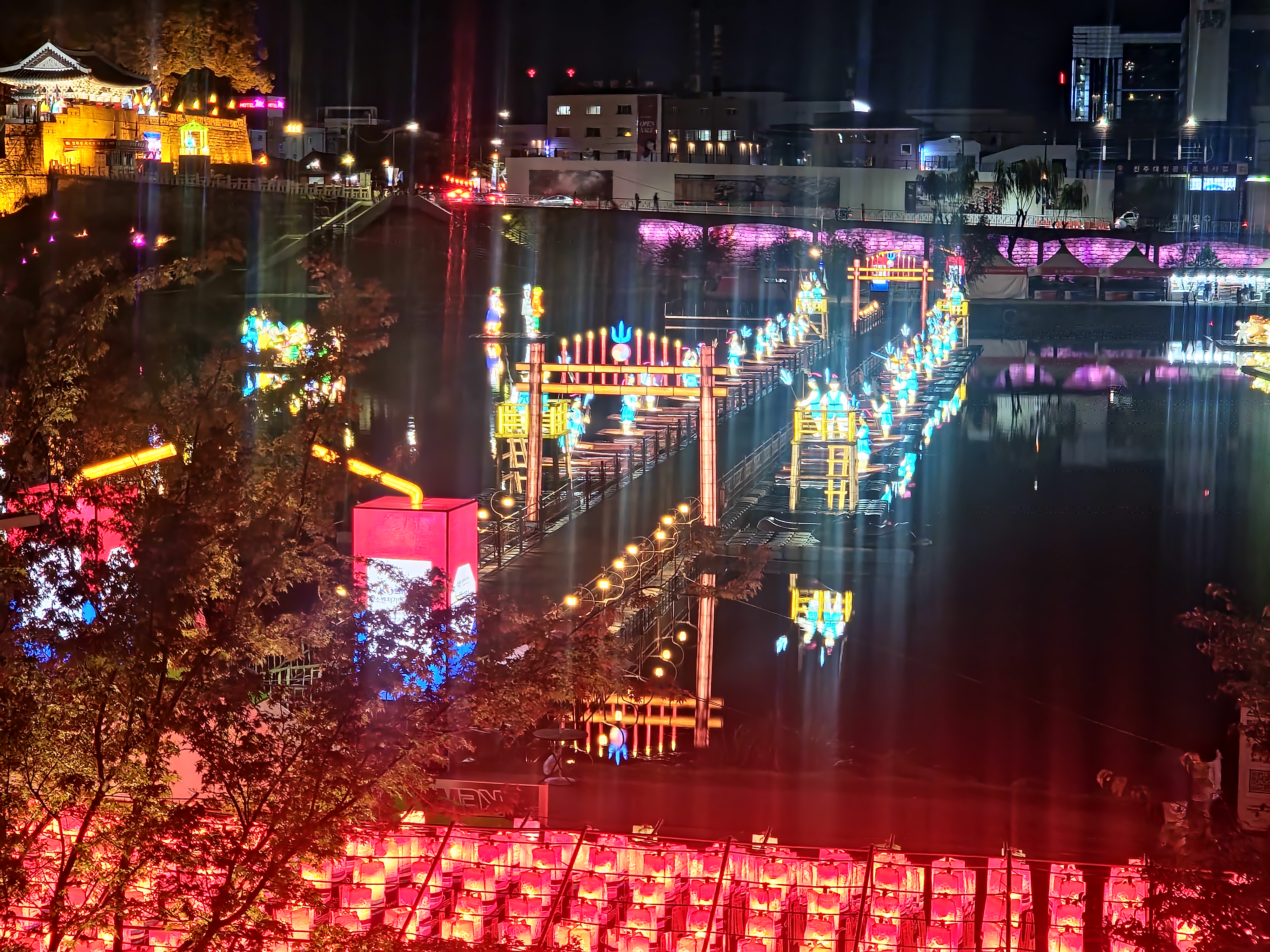 진주남강유등축제 부교사진